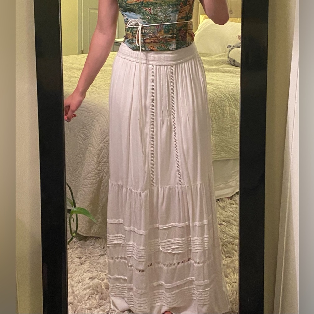 Long white indie skirt